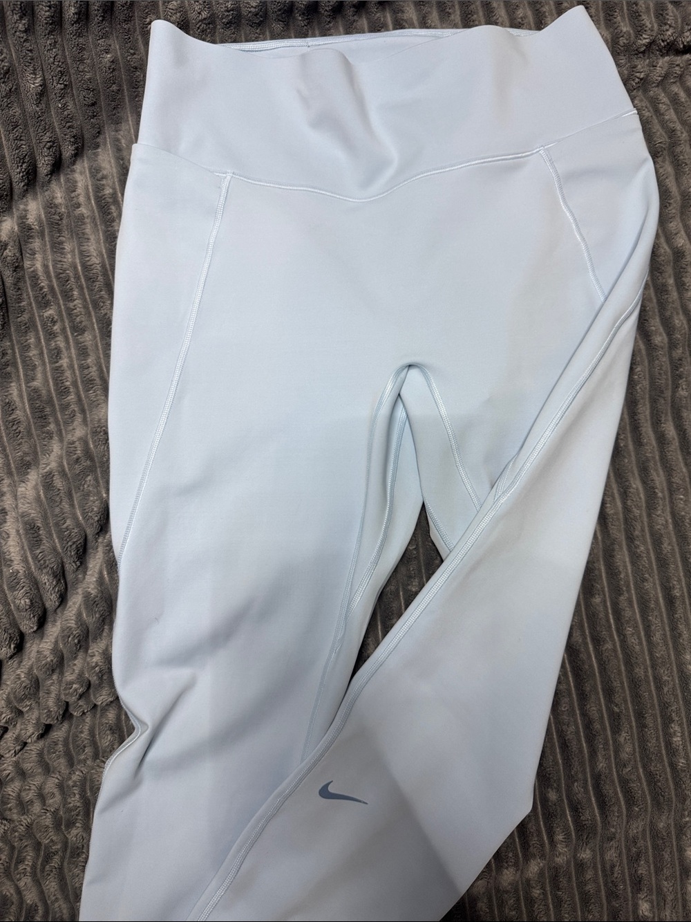 Nike Women’s Universa blue Leggings